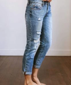 Vendor-unknown Bottoms Camryn Distressed Mom Jeans