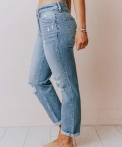 KanCan Asher Mid Rise Boyfriend Jeans