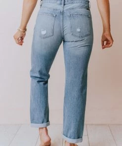 KanCan Asher Mid Rise Boyfriend Jeans
