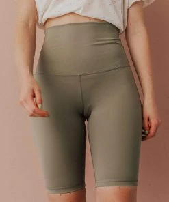 Athleisure Knox Biker Shorts Smoke Olive