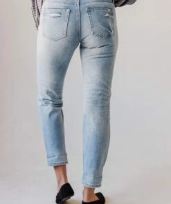 Jeans Mandi Mid Rise Relaxed Skinny Jean Light