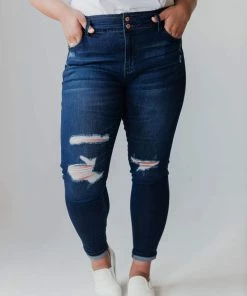 Vendor-unknown Plus Size PLUS Saylor Distressed Jeans