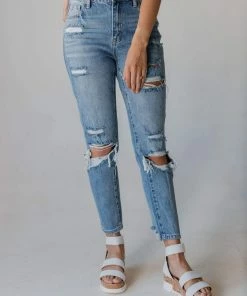 Vendor-unknown Ruby Distressed Mom Jeans