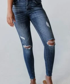 Shayne Distressed Jeans
