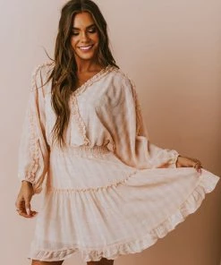 Vendor-unknown Cordelia Floral Dress Peach Dresses