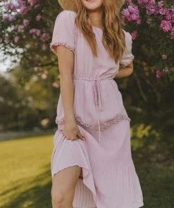 Vendor-unknown Dresses Sylvie Tiered Midi Dress Light Pink