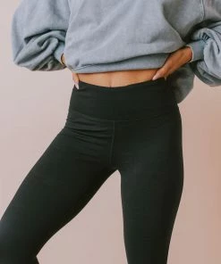 Lucy Avenue High Waisted Lycra-Blend Essential Leggings Black