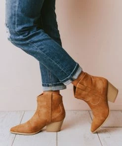 East Lion Shoes Beth Western Bootie Camel