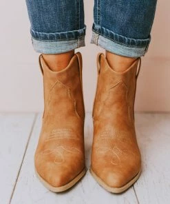 East Lion Shoes Beth Western Bootie Camel