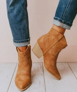 East Lion Shoes Beth Western Bootie Camel