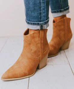 East Lion Shoes Beth Western Bootie Camel