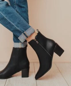 Cindy Zipper Booties Black Shoes