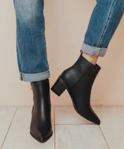 Cindy Zipper Booties Black Shoes