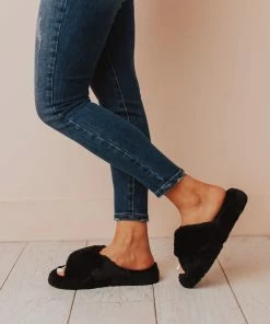 Sandal Cari X Band Slippers Black