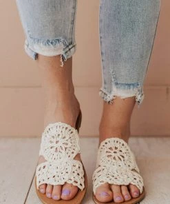 East Lion Shoes Crochet Sandals Off White