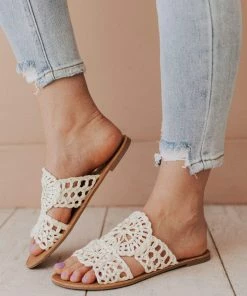 East Lion Shoes Crochet Sandals Off White