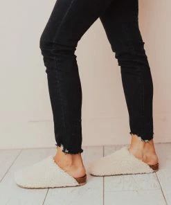 Desmond Slippers Beige