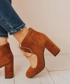 Lucy Avenue Shoes Tess Lace Up Heels Camel