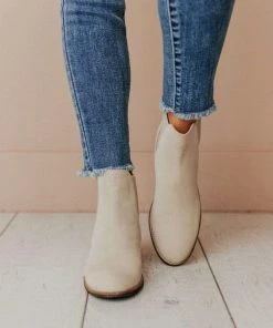 Lucy Avenue Side Stretch Booties Taupe Shoes
