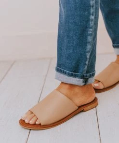 Elio Slip On Sandals Blush