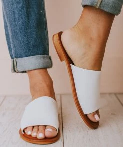 Elio Slip On Sandals White