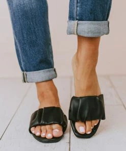 Shoes Flora Ruched Sandal Black