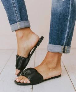 Shoes Flora Ruched Sandal Black