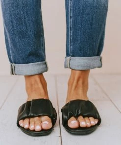 Shoes Flora Ruched Sandal Black