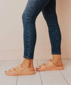 Lennie Buckled Sandals Coral Shoes