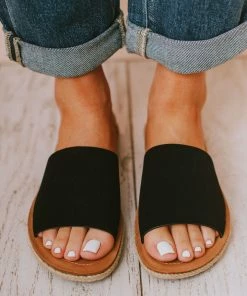 Shoes Leora Slip On Sandals Black