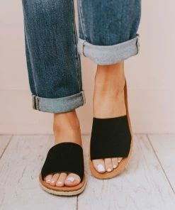 Shoes Leora Slip On Sandals Black