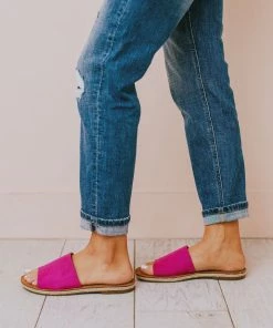 Leora Slip On Sandals Magenta Shoes