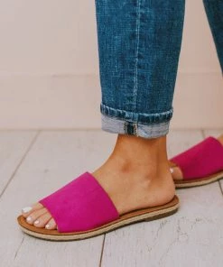 Leora Slip On Sandals Magenta Shoes