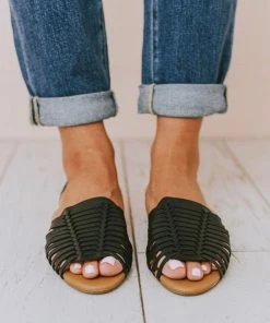 Mariposa Strappy Sandal Black