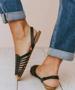 Mariposa Strappy Sandal Black