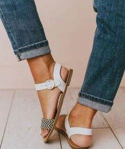 East Lion Reuben Sandals Black/Ivory