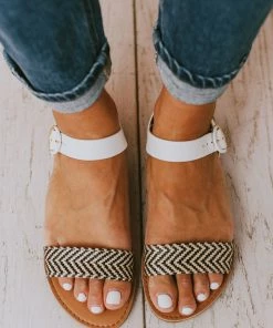 East Lion Reuben Sandals Black/Ivory