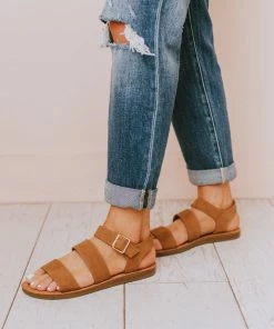 River Strap Sandals Tan