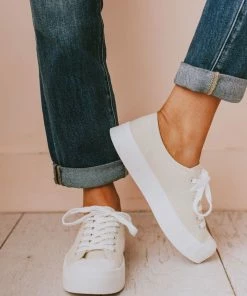 Fortune Dynamic Finlo Lace Up Sneakers Beige Shoes