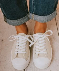 Fortune Dynamic Finlo Lace Up Sneakers Beige Shoes