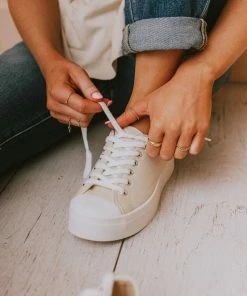 Fortune Dynamic Finlo Lace Up Sneakers Beige Shoes