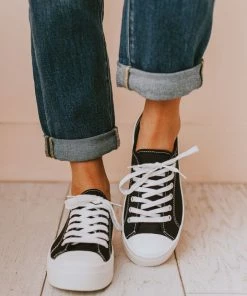 Fortune Dynamic Finlo Lace Up Sneakers Black Shoes