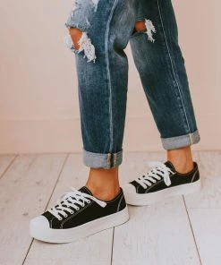 Fortune Dynamic Finlo Lace Up Sneakers Black Shoes