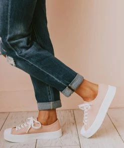 Fortune Dynamic Shoes Finlo Lace Up Sneakers Pink