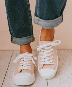 Fortune Dynamic Shoes Finlo Lace Up Sneakers Pink