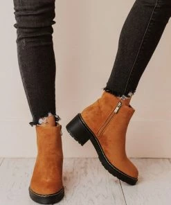 Lucy Avenue Wylde Bootie Camel