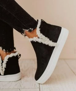 Booties Wilford Sherpa Sneakers Black Shoes