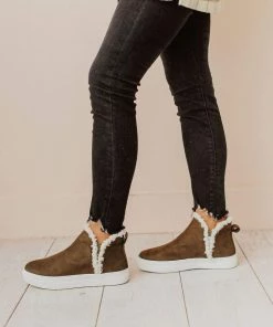 Booties Shoes Wilford Sherpa Sneakers Olive
