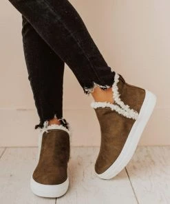 Booties Shoes Wilford Sherpa Sneakers Olive