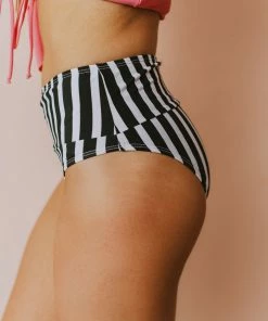 Lucy Avenue Sandy Bottom Black & White Stripes 18 Lucy Avenue Sandy Bottom Black & White Stripes